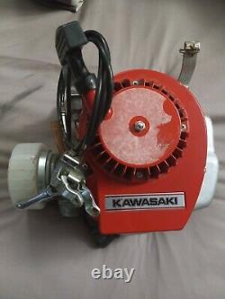 Vintage Kawasaki KT17 2 stroke Single Cylinder Engine OLD STOCK